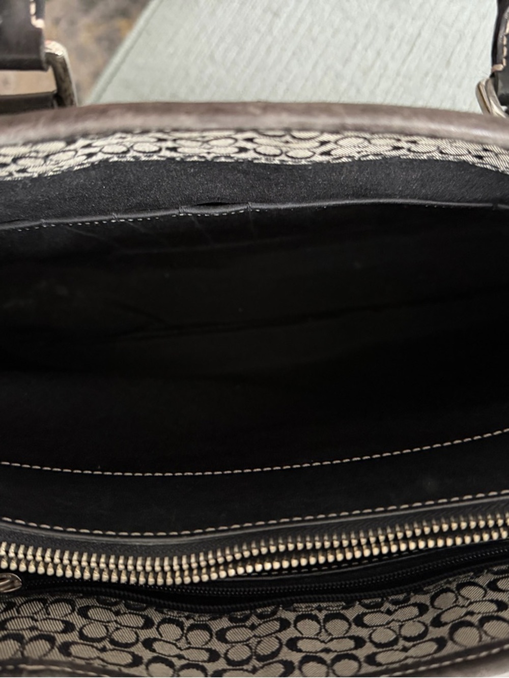 Coach Brown and Black Monogram briefcase - Picture 4 of 5